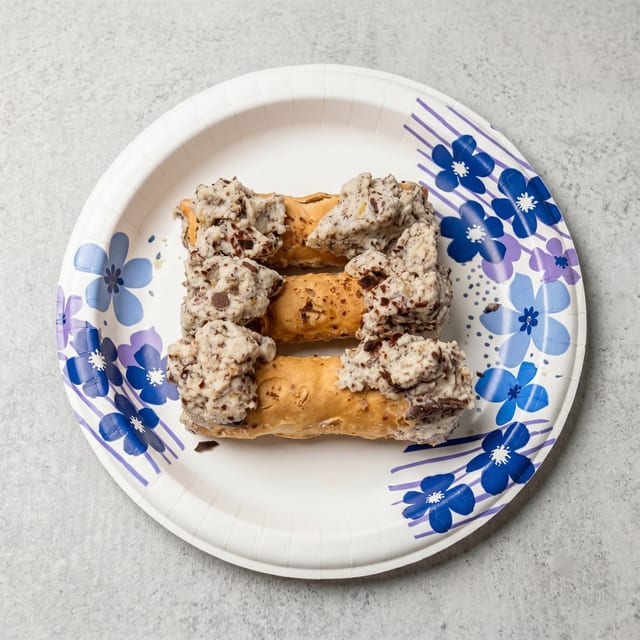 Homemade Cannoli 3 Pcs.