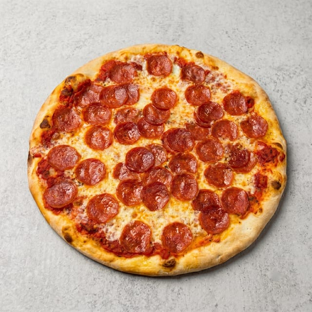 18" Pepperoni Pizza.